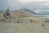 Ladakh - Tso-Moriri, prayer flags
